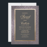 Chic Modern Silver Glitzer dick Border Sweet 16 Einladung<br><div class="desc">Dieses elegante, einfache und moderne 16 . Geburtstag Geburtstagsfest lädt zu einem stilvollen und stilvollen Event ein. Es ist mit einem Imitat bedruckten Rahmen aus Goldfolie und funkelnd Glitzer aus dunkelsilber und schwarzem Hintergrund ausgestattet. Es ist schick, luxuriös, hübsch und einzigartig, die perfekte Wahl für Ihren besonderen Tag. ***WICHTIGE HINWEIS...</div>