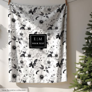 Chic monochrome Blumendecke mit individuelle Name Fleecedecke