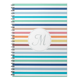 Chic Monogram Pastel Rainbow Horizontale Streifen Notizblock