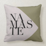 Chic Namaste Yoga Inspiriertes Square Pillow Kissen<br><div class="desc">Von RedefinedDesigns</div>