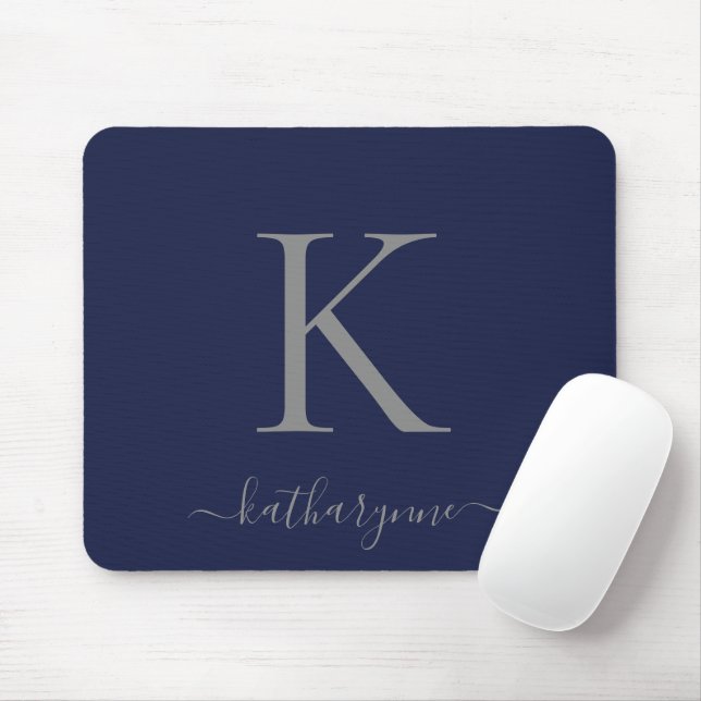 Chic Navy Blau Silber Monogramm Schrift Mousepad (Mit Mouse)