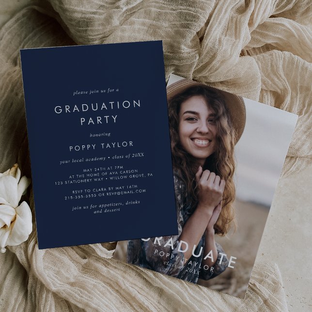 Chic Navy Blue Foto Graduation Party Einladung (Von Creator hochgeladen)