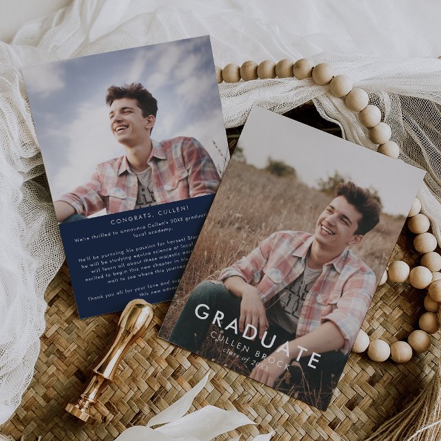 Chic Navy Blue Message and Foto Abschluss Ankündigung (Von Creator hochgeladen)