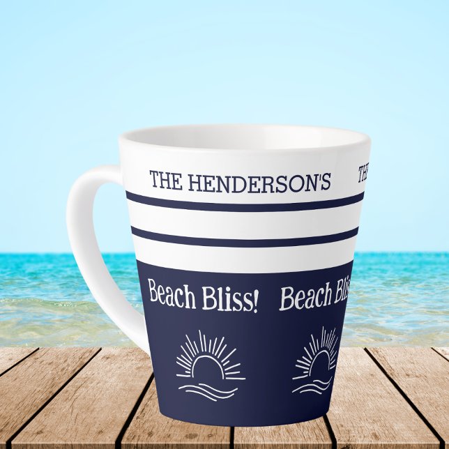 Chic Navy Blue Stripes Nautical Beach House Milchtasse (Von Creator hochgeladen)