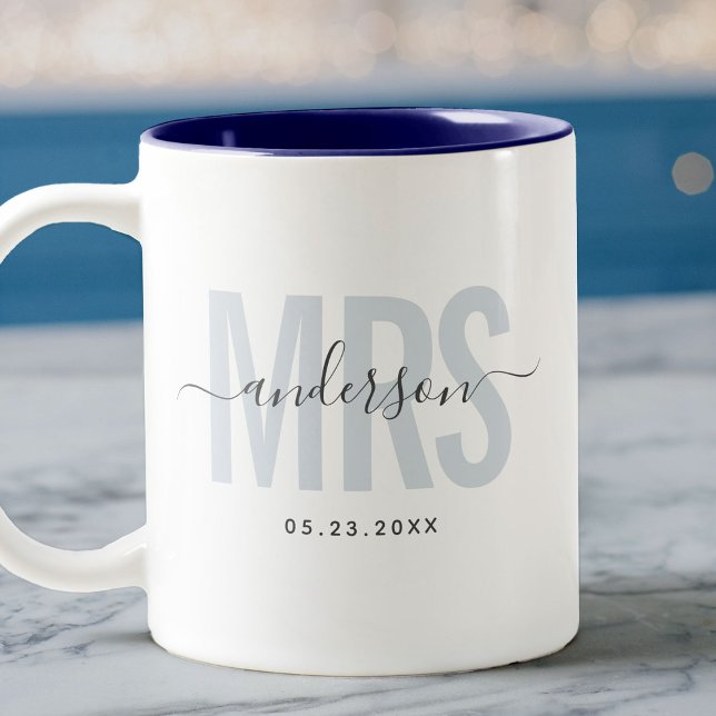 Chic New MRS Individuelle Name Wedding Date Blue Zweifarbige Tasse (Von Creator hochgeladen)