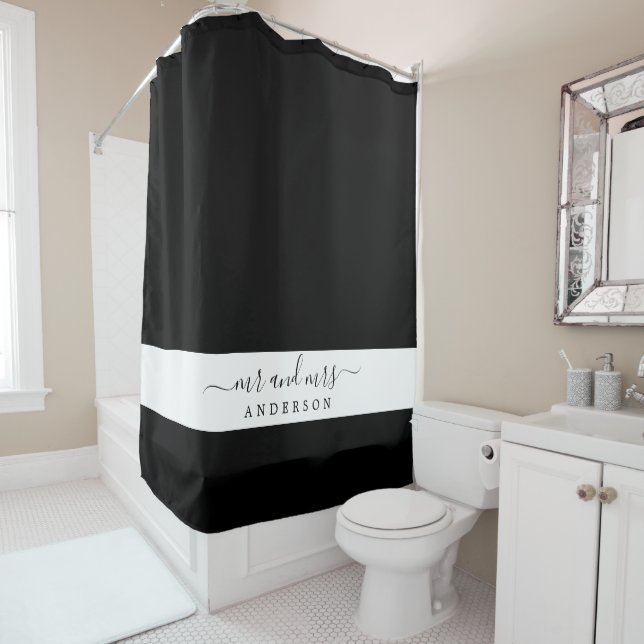 Chic Newlywed Mr. Black and White Monogram Duschvorhang (Beispiel)
