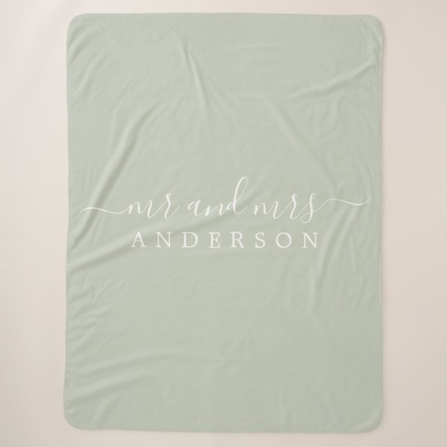 Chic Newlywed Mr. Pastel Green Monogram Sherpadecke (Vorderseite)