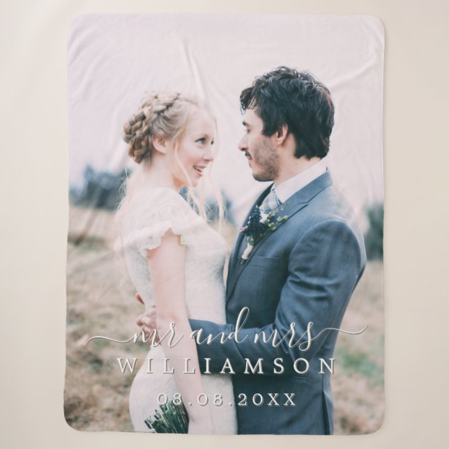 Chic Newlywed Mrs. Wedding Foto Sherpa Blanket Sherpadecke (Vorderseite)