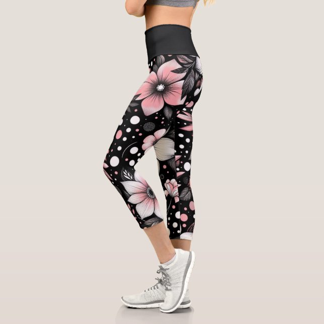 Chic Noir Blooms Capri Leggings (Links)