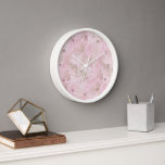 Chic Pastel Pink Agate Marble Muster Square Uhr<br><div class="desc">Schönes zeitgenössisches Pastellrosa und sehr hellgraues Marmormuster. Verziertes, trendiges, modernes und skurriles Hipster Design für den Liebhaber von künstlerischen, angesagten, Vintagen Mod Retro- oder abstrakten geometrischen Motivstilen. Verziertes und elegantes Design für den extravaganten künstlerischen Innenarchitekt, die künstlerische Modediva, beliebter angesagter Trendsetter, Vintages Mod Retro, Modernist, Jugendstil-Deko-Kunstdesigner. Originelle und moderne Produkte...</div>
