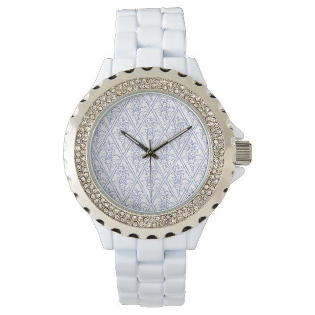 Chic Periwinkle Blue White Floral Diamond Muster Armbanduhr (Vorderseite)