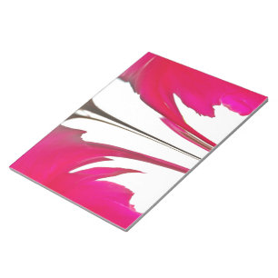 Chic phantastische Rote Rose unter dem weißen Himm Notizblock