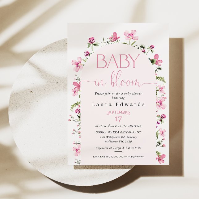 Chic Pink Arch Wildblumen Baby in Blüte Einladung (Pink wildflowers baby in bloom baby shower invitation. Modern wildflowers baby shower invitation.)