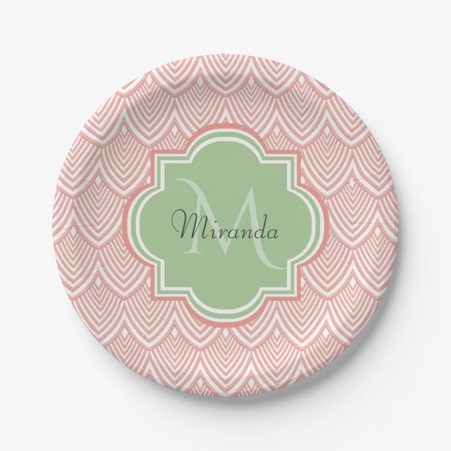 Chic Pink Arched Scallops Soft Green Monogram Name Pappteller (Vorderseite)