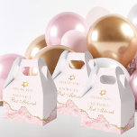 Chic Pink Gold Agate Custom Bat Mitzvah Party Geschenkschachtel<br><div class="desc">Das moderne Bat Mitzvah Gastgeschenk wird von einem schicken Rosa- und Goldmagazin geschmückt. Der Name Ihrer Tochter ist in einem schönen formalen Drehbuch unter dem Stern von David geschrieben. Hübsche Gefälligkeitskästen für eine moderne jüdische Familie,  die ein Mädchen feiert,  das zur Tora gerufen wird.</div>