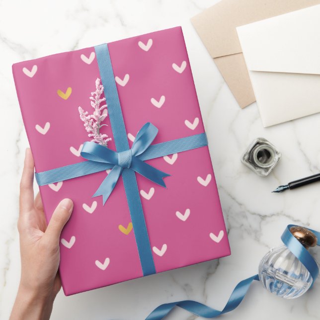 Chic Pink Gold Hearts Geschenkpapier (Schenken)
