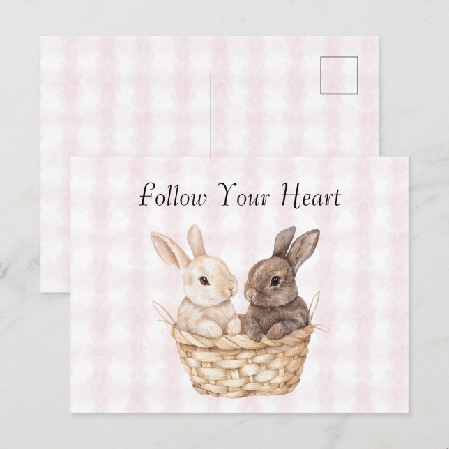 Chic Pink Kariert Stripes Bunnies in einem Korb Os Postkarte (Vorne/Hinten)