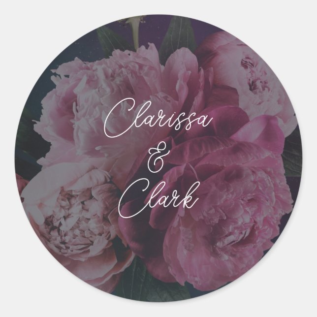 Chic Pink Peony Couples Names Wedding Envelope Runder Aufkleber (Vorderseite)
