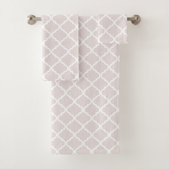 Chic Presque Mauve Big Moraccan Quatrefoil Motif (En situation)