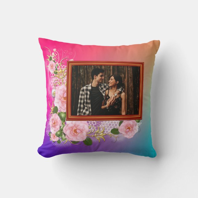 Chic Prints: Trending Throw Pillow Designs Kissen (Vorderseite)