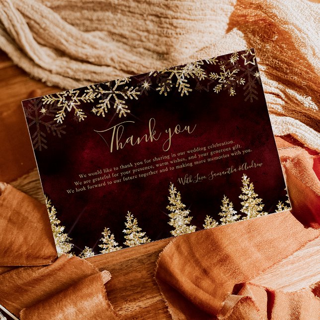 Chic Red Winter Gold Pine Hochzeit Dankeskarte (Chic red Winter gold snow pine wedding Thank You Card)