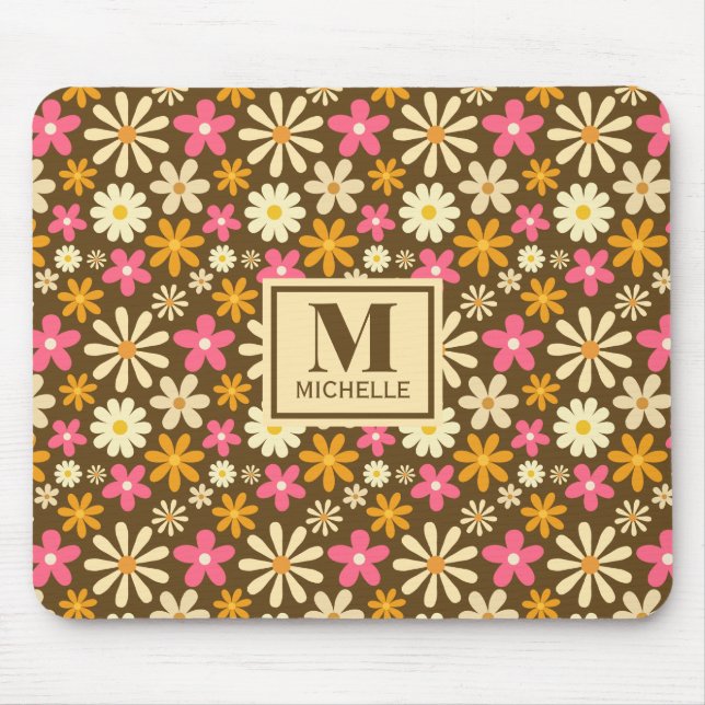 Chic Retro 70er Groovy Hippie Blume Monogramm Mousepad (Vorne)