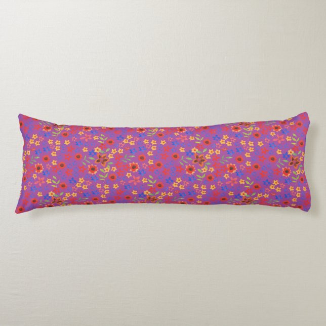 Chic Retro Floral Print auf Magenta Kissen (Vorderseite)