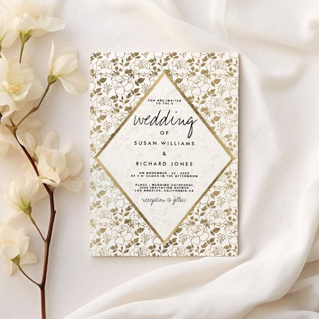 Chic romantische, weiße goldfarbene Luxus Hochzeit Einladung (Chic romantic white gold floral luxury Wedding)