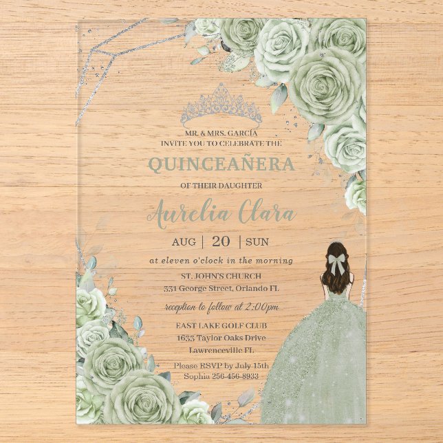 Chic Sage Green Floral Prinzessin Silver Quinceañe Acryleinladungen (Vorderseite)