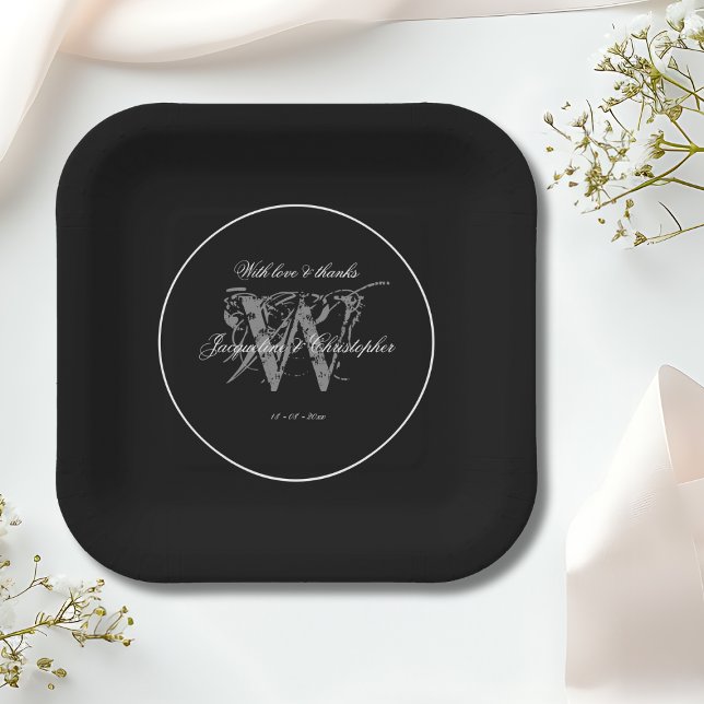 Chic Schwarz-weiß Gray Personalisiert Elegante Hoc Pappteller (Black, White and Gray Personalized Paper Plates for an  Elegant Wedding.)