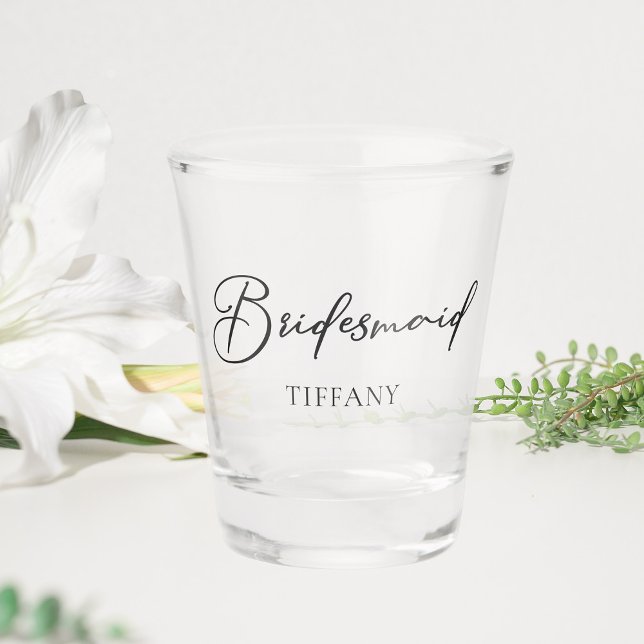 Chic Schwarz-weiß Wedding Modern Custom Bridesmaid Schnapsglas (Von Creator hochgeladen)