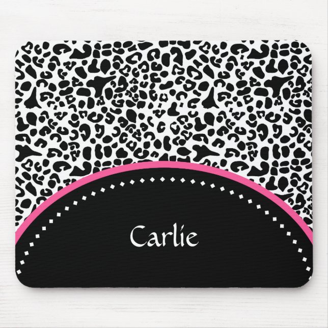 Chic-Schwarz-weißer Leopard-Druck-Rosa-Akzent-Name Mousepad (Vorne)