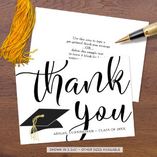Chic Script DANK YOU Schwarz-weiß Mortarboard Dankeskarte