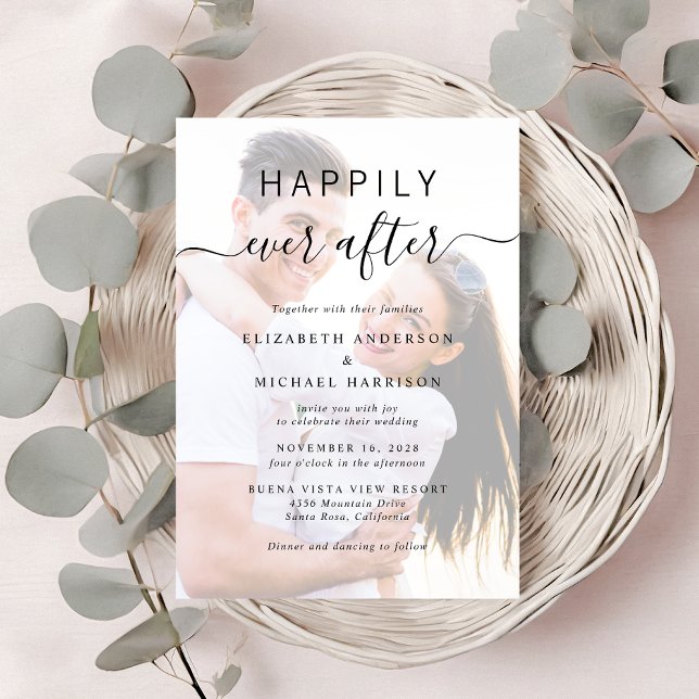 Chic Script-Foto-Overlay-Hochzeit Einladung (A chic Happily Ever After Photo Wedding Invitation)