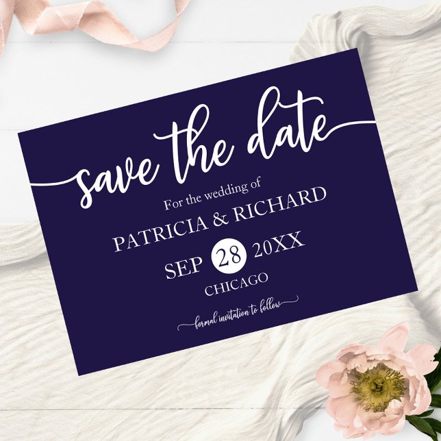 Chic Script Navy Blue Wedding speichern das Datum Postkarte (Von Creator hochgeladen)