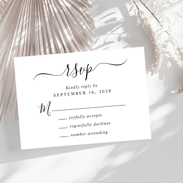 Chic Script Wedding RSVP Karte (A chic wedding RSVP card with a minimalist vibe.)