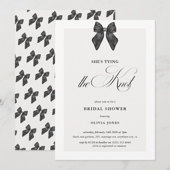 Chic 'She's The Knot Black Bow Brautparty Einladung (Vorne/Hinten)