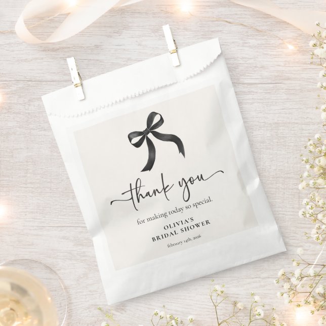 Chic She's The Knot Black Bow Brautparty Geschenktütchen (Ausgeschnitten)