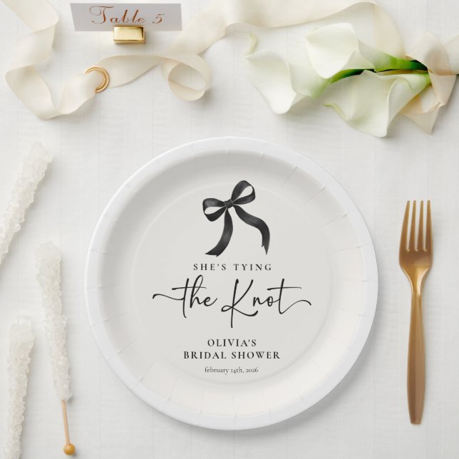 Chic She's The Knot Black Bow Brautparty Pappteller (Hochzeit)