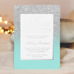 Chic silber Glitzer Glitzern ombre aquamarin Sweet Folieneinladung<br><div class="desc">Chic gray silber Glitzer Glitzern ombre Sweet 16 Geburtstagsfeier Einladung auf aquamarin blau mit echten silbernen Rahmen und Drehbuch.</div>