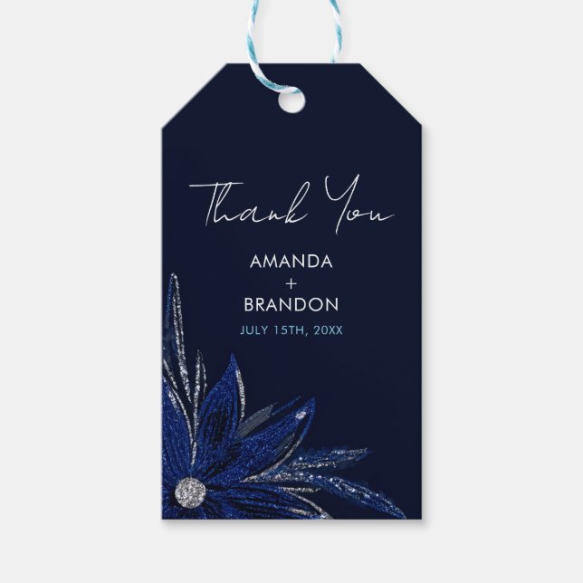 Chic Silver & Navy Blue Floral Wedding Geschenkanhänger (Vorderseite)