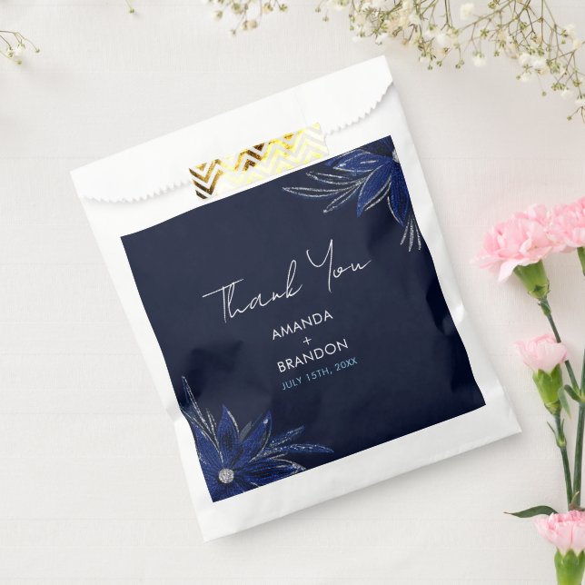 Chic Silver & Navy Blue Floral Wedding Geschenktütchen (Versiegelt)