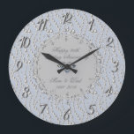 Chic Silver Pearls 25. Hochzeit Große Wanduhr<br><div class="desc">Elegante silberne Perlen,  Diamant Hochzeitstag Uhr.</div>