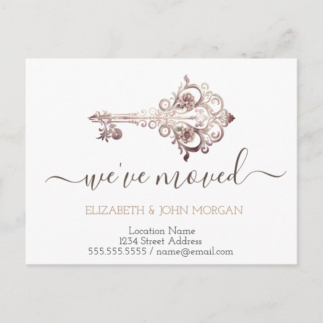 Chic Simple I've Moved Floral Key New Address Ankündigungspostkarte (Vorderseite)
