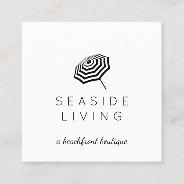 Chic Striped Beach Umbrella Logo-Boutique Quadratische Visitenkarte (Vorderseite)