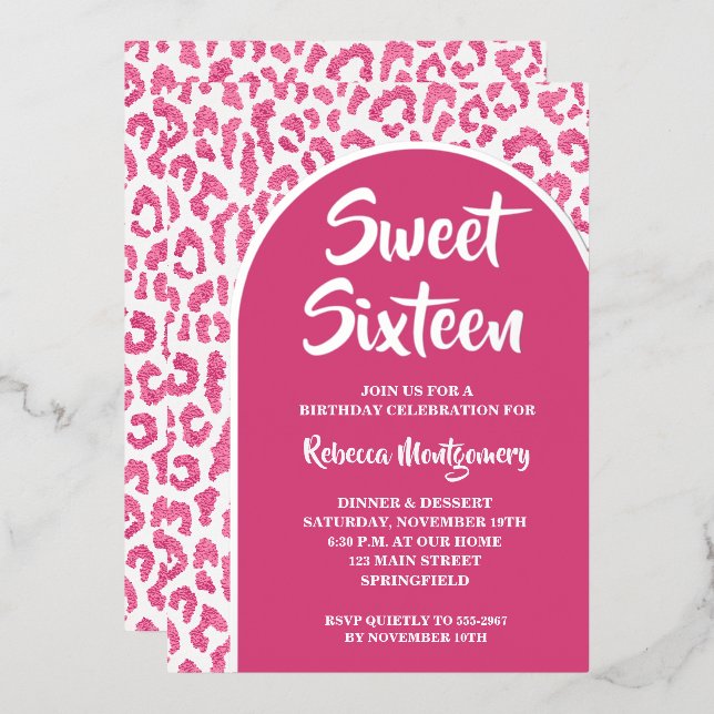 Chic Sweet 16 Leopard Print Birthday Silver Folieneinladung (Vorderseite/Rückseite)