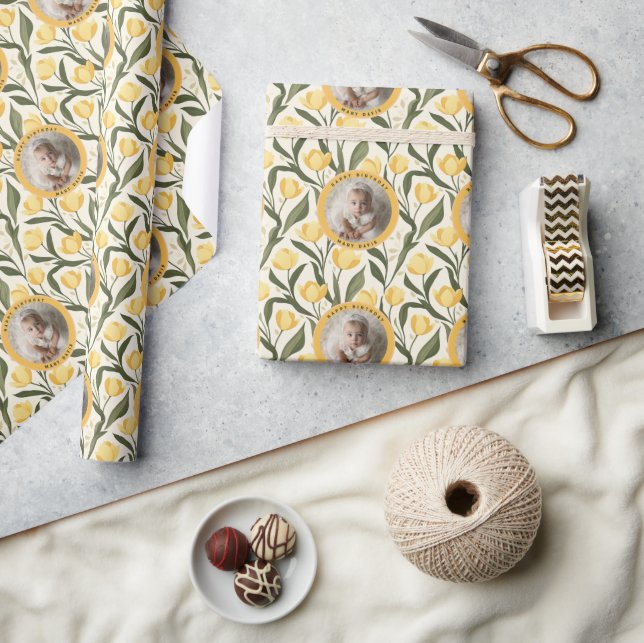 Chic Tulip Flower Surprise Birthday Geschenkpapier (Kunsthandwerk)