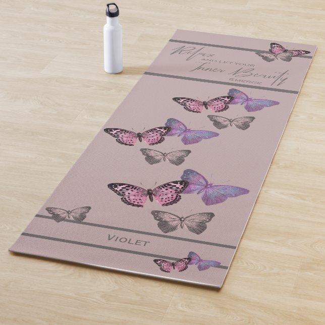 Chic-Typografie u. Schmetterlings-Muster - Yogamatte (Beispiel)
