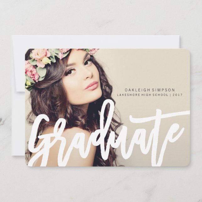 Chic Typografy Abschluss Annoucement Ankündigung (Vorderseite)