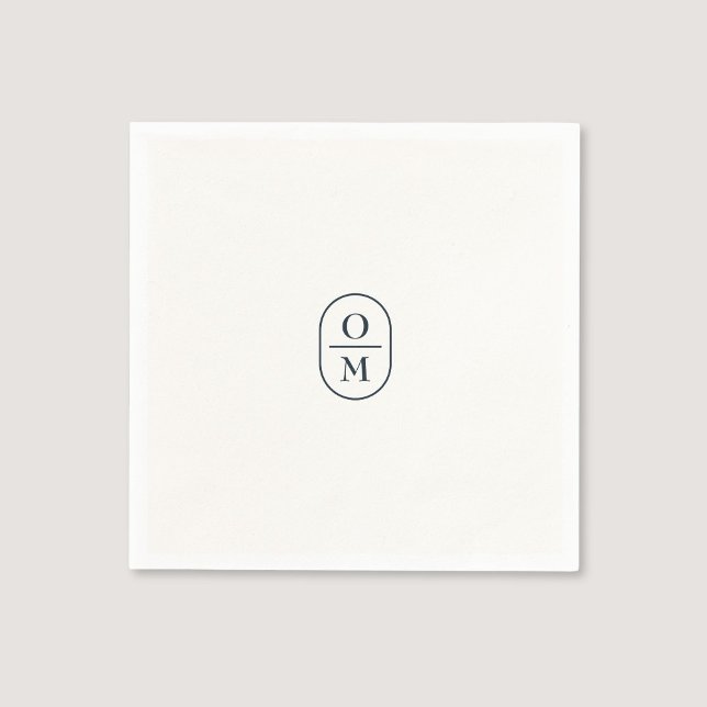 Chic Typography Minimalist Monogram Wedding Serviette (Von Creator hochgeladen)
